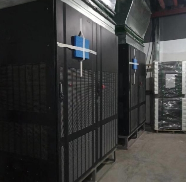 <a href=http://www.sxlbty.cn/news_article?news_id=256>機(jī)房空調(diào)</a>